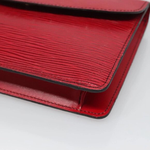 LOUIS VUITTON Epi Montagne 20 Clutch Bag Red LV - Picture 13 of 16